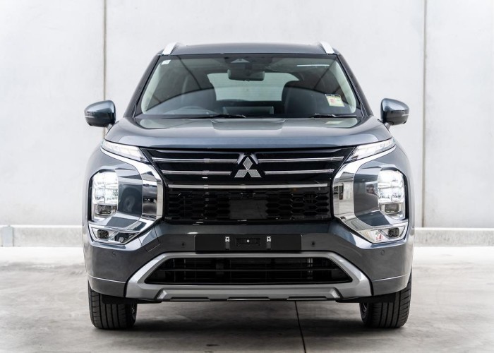 Used 2
                    MITSUBISHI
                     for Sale Image