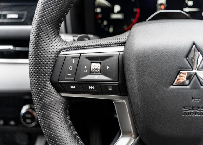 Used 2
                    MITSUBISHI
                     for Sale Image