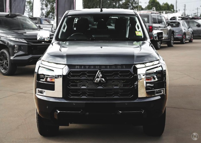 Used 2
                    MITSUBISHI
                     for Sale Image