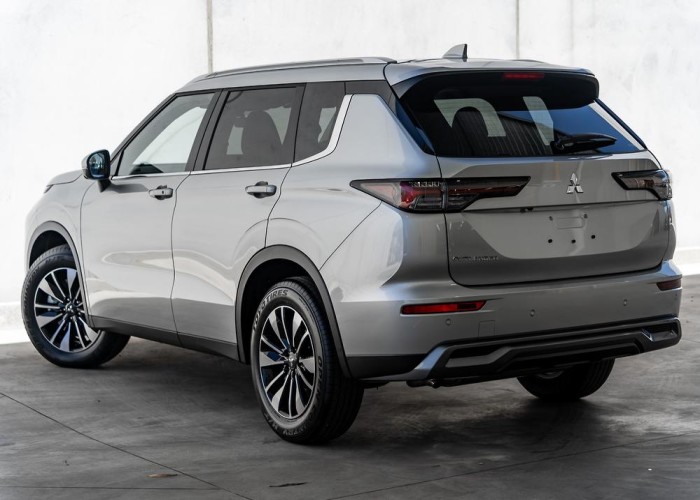 Used 2
                    MITSUBISHI
                     for Sale Image