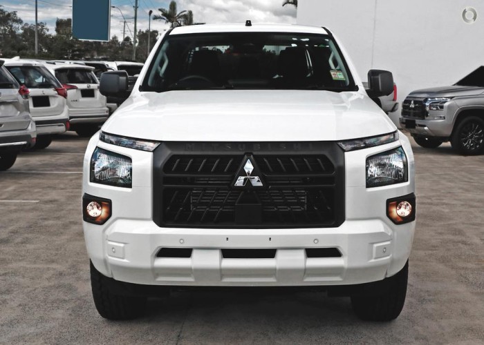 Used 2
                    MITSUBISHI
                     for Sale Image