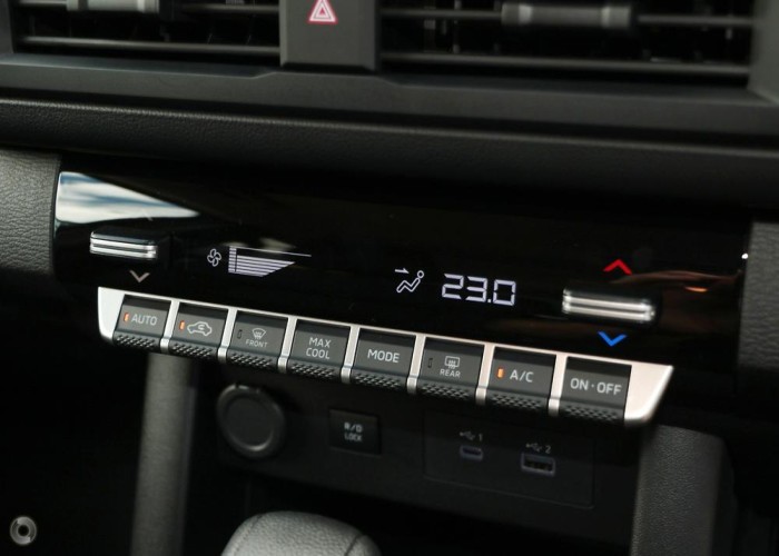 Used 2
                    MITSUBISHI
                     for Sale Image