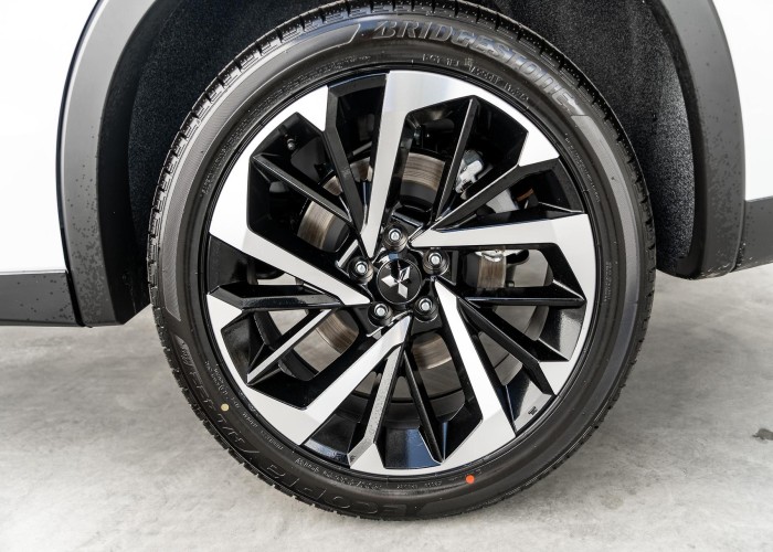 Used 2
                    MITSUBISHI
                     for Sale Image