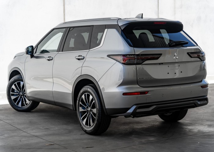 Used 2
                    MITSUBISHI
                     for Sale Image