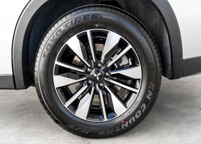 Used 2
                    MITSUBISHI
                     for Sale Image