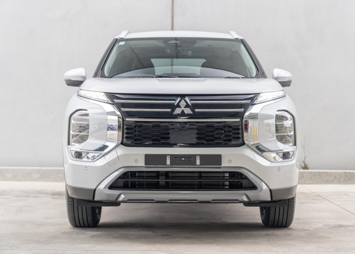 Used 2
                    MITSUBISHI
                     for Sale Image