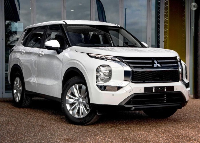 Used 2
                    MITSUBISHI
                     for Sale Image