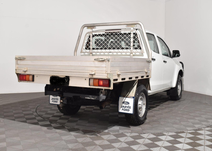 Used 7
                    ISUZU
                     for Sale Image