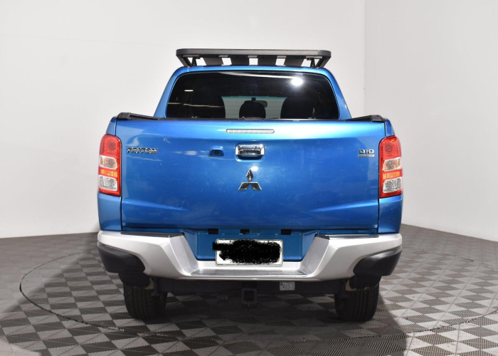 Used 5
                    MITSUBISHI
                     for Sale Image