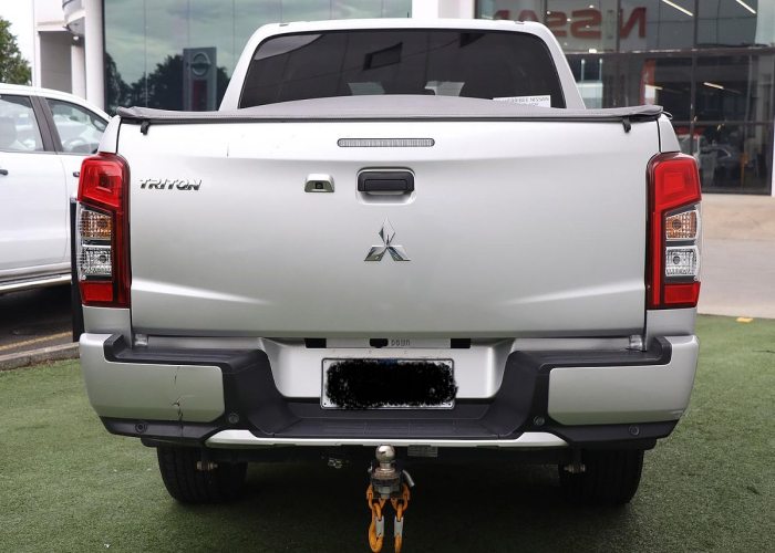 Used 2
                    MITSUBISHI
                     for Sale Image