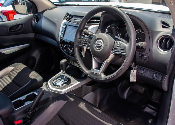 Used 2
                    NISSAN
                     for Sale Image