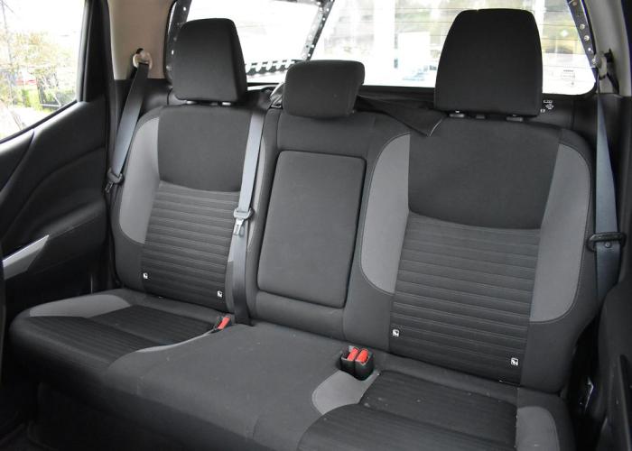 Used 5
                    NISSAN
                     for Sale Image