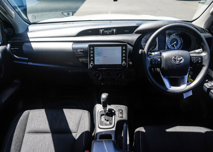 Used 5
                    TOYOTA
                     for Sale Image