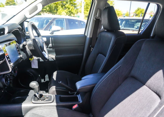 Used 5
                    TOYOTA
                     for Sale Image