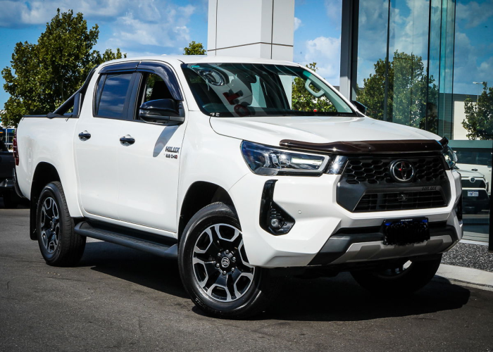 Used 5
                    TOYOTA
                     for Sale Image