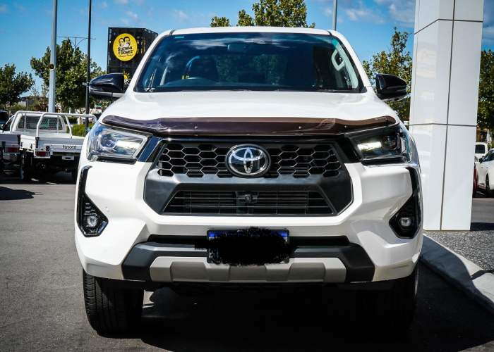 Used 5
                    TOYOTA
                     for Sale Image