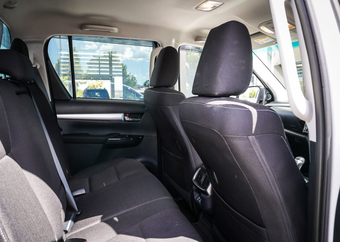 Used 5
                    TOYOTA
                     for Sale Image