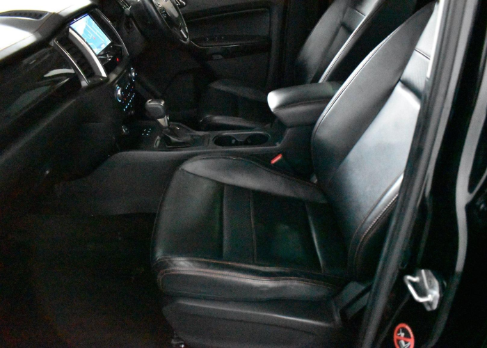 Used 6
                    FORD
                     for Sale Image