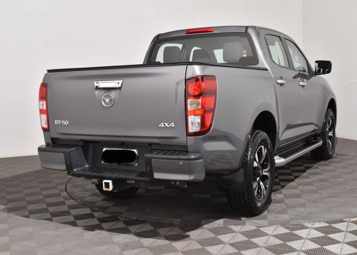 Used 7
                    MAZDA
                     for Sale Image