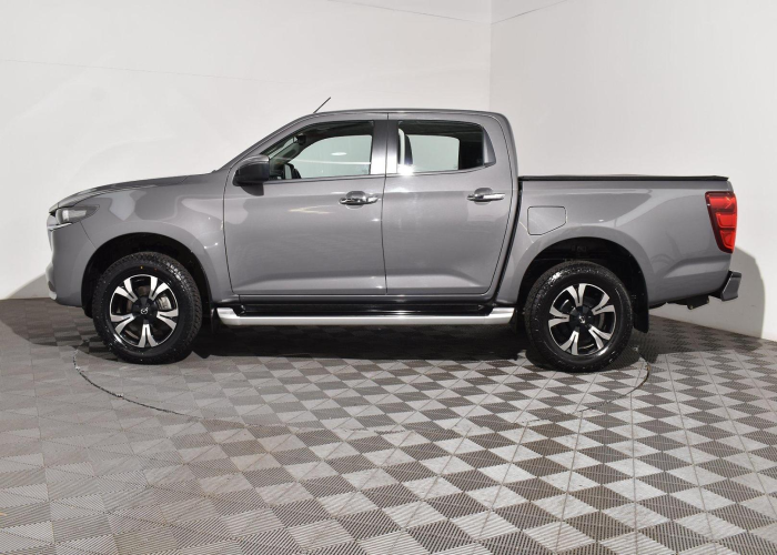 Used 7
                    MAZDA
                     for Sale Image