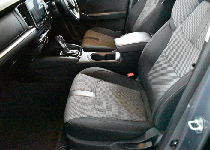 Used 7
                    MAZDA
                     for Sale Image