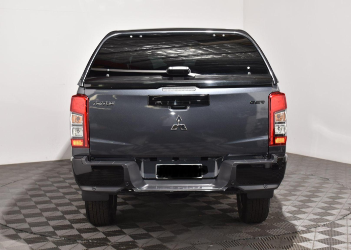 Used 3
                    MITSUBISHI
                     for Sale Image