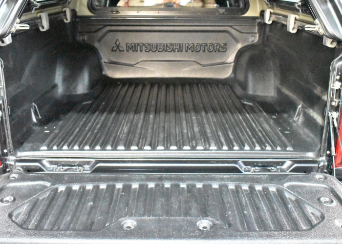 Used 3
                    MITSUBISHI
                     for Sale Image