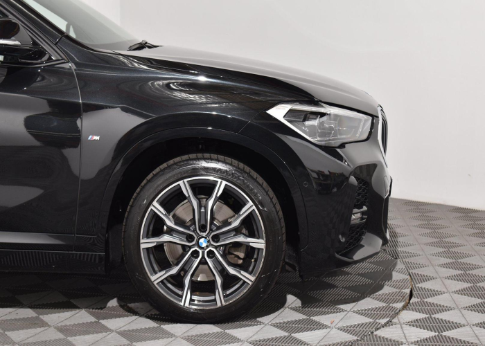 Used 1
                    BMW
                     for Sale Image