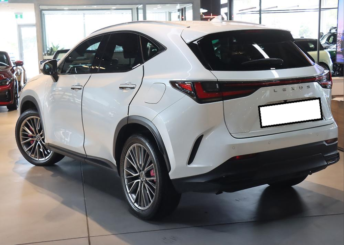 Used 2
                    Lexus
                     for Sale Image