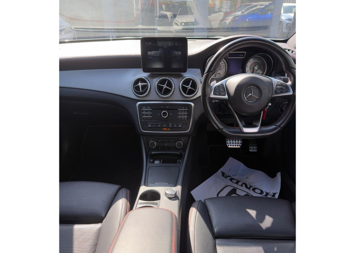 Used 6
                    MERCEDES BENZ
                     for Sale Image