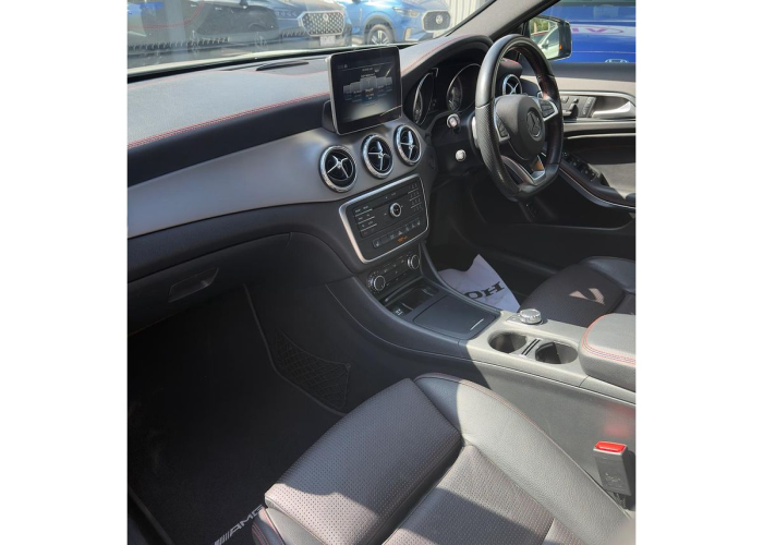 Used 6
                    MERCEDES BENZ
                     for Sale Image