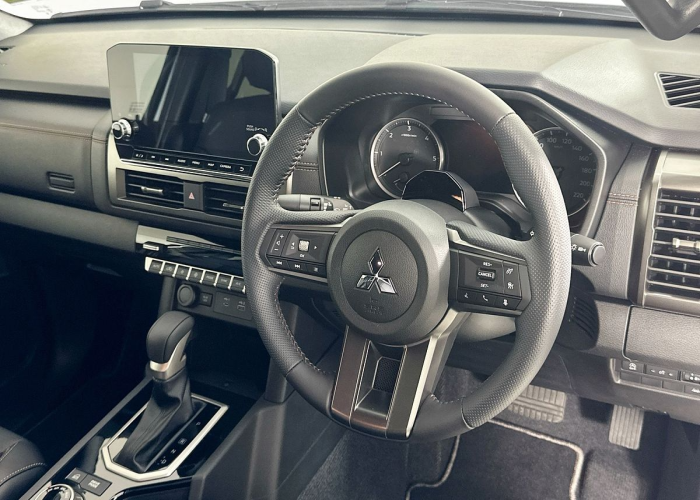 Used 2
                    MITSUBISHI
                     for Sale Image