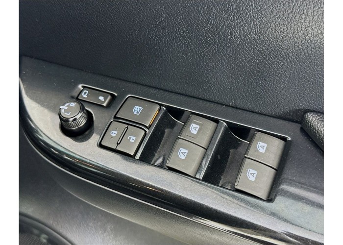 Used 1
                    TOYOTA
                     for Sale Image