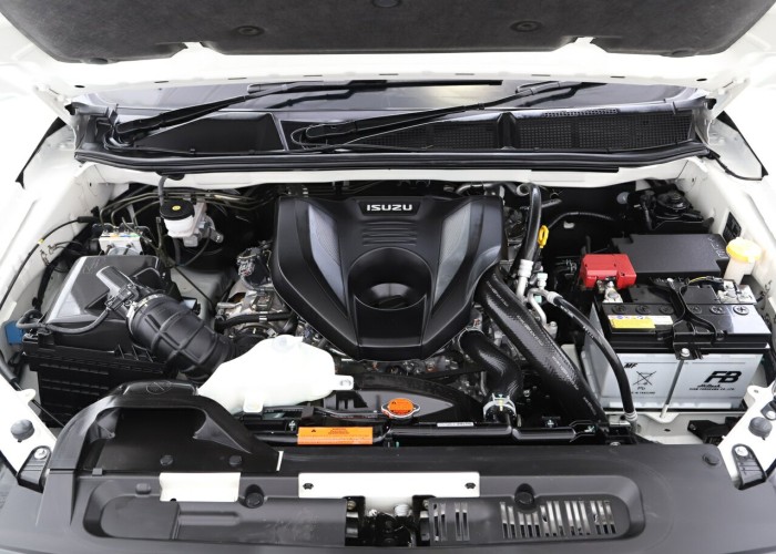 Used 1
                    ISUZU
                     for Sale Image