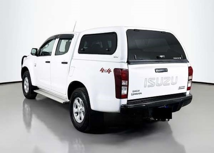 Used 1
                    ISUZU
                     for Sale Image