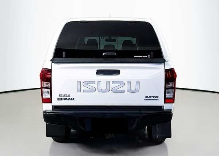 Used 1
                    ISUZU
                     for Sale Image