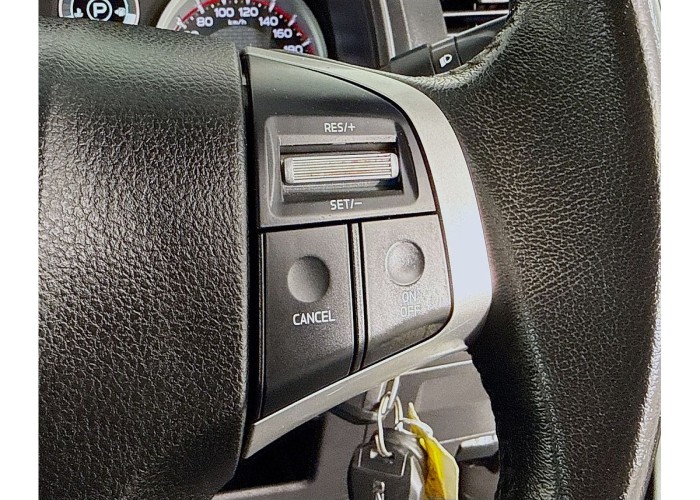 Used 1
                    ISUZU
                     for Sale Image