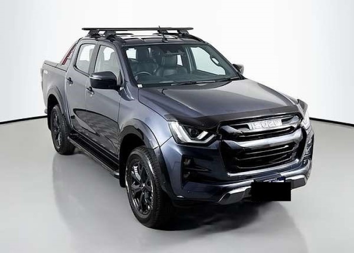 Used 1
                    ISUZU
                     for Sale Image