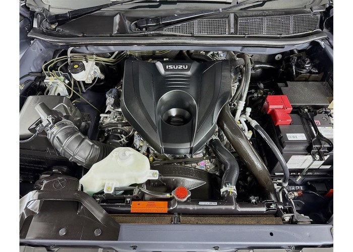 Used 1
                    ISUZU
                     for Sale Image