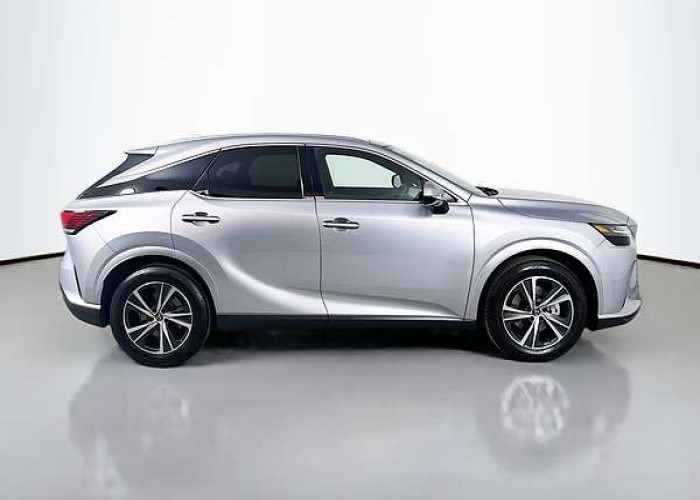 Used 1
                    Lexus
                     for Sale Image