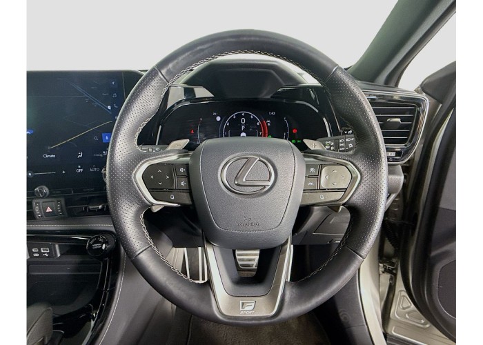 Used 1
                    Lexus
                     for Sale Image