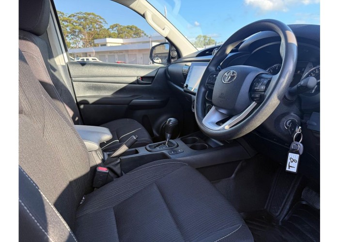 Used 1
                    TOYOTA
                     for Sale Image