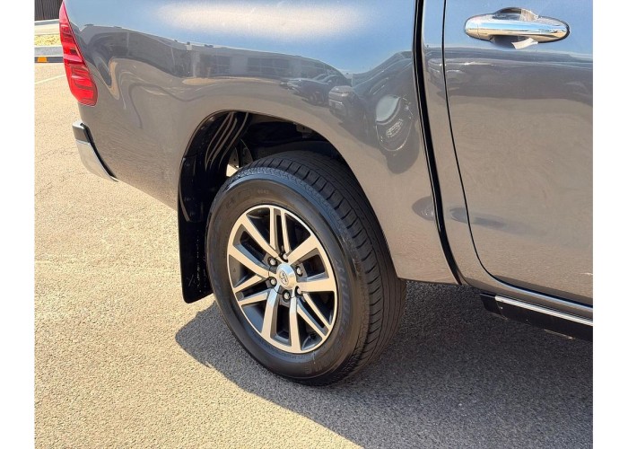 Used 1
                    TOYOTA
                     for Sale Image