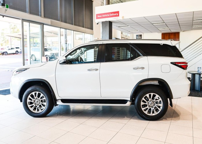 Used 1
                    TOYOTA
                     for Sale Image