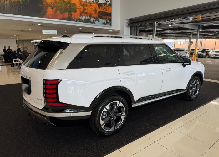 Used 1
                    HYUNDAI
                     for Sale Image